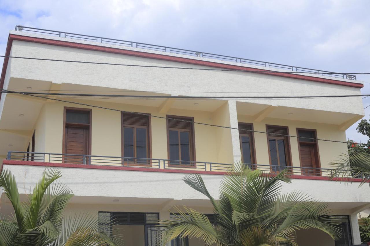 Macchiato Suites Kigali Bagian luar foto