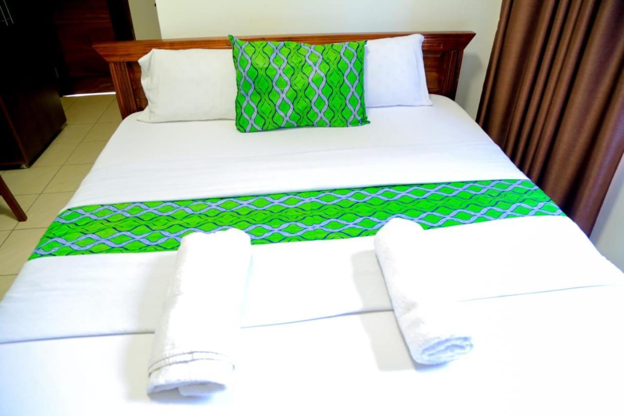 Macchiato Suites Kigali Bagian luar foto